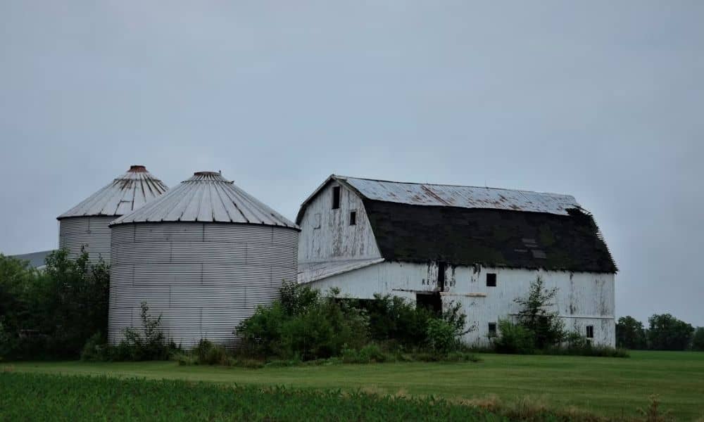 Abandoned agricultural facility being evaluated with a due diligence survey